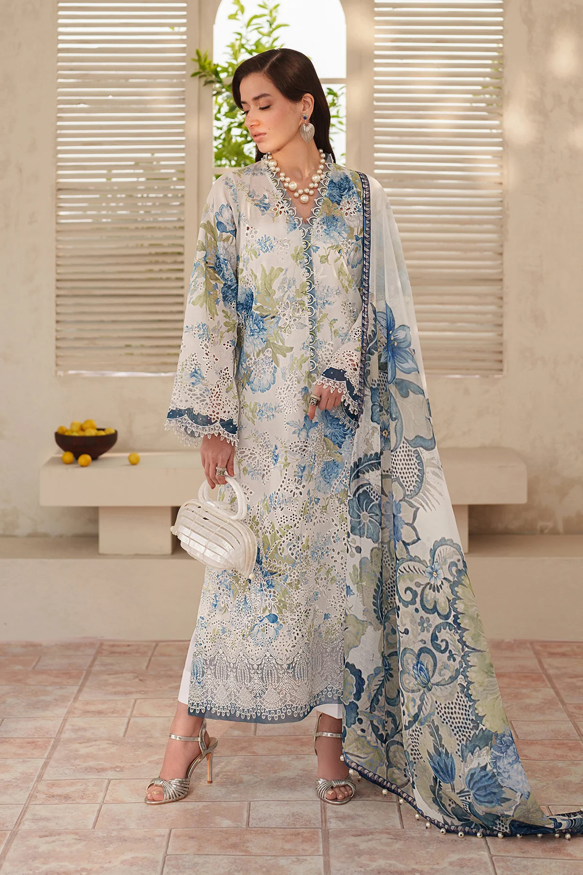 EMBROIDERED LAWN UF-4401 - Image 6