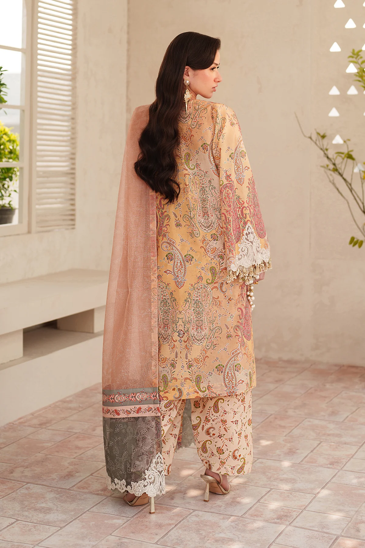EMBROIDERED LAWN UF-4403 - Image 2