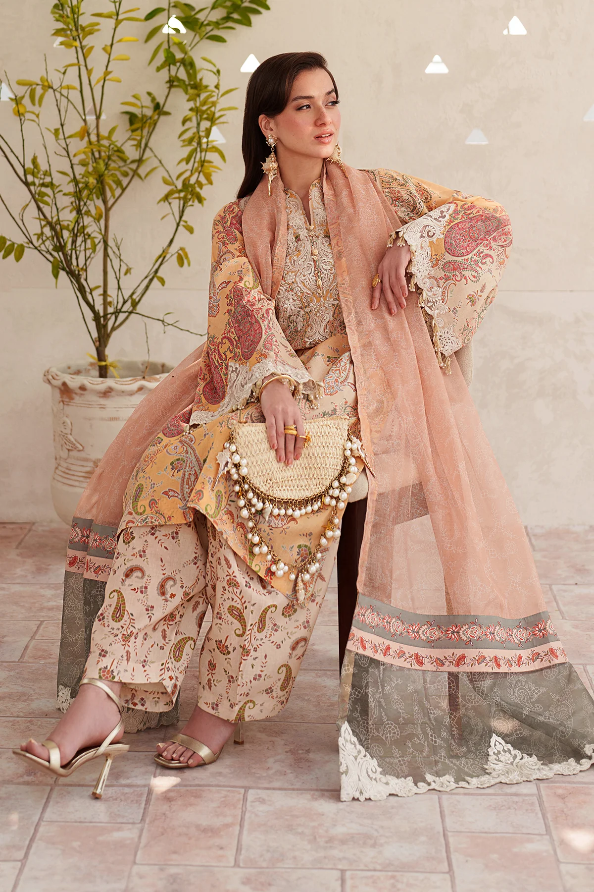 EMBROIDERED LAWN UF-4403 - Image 9