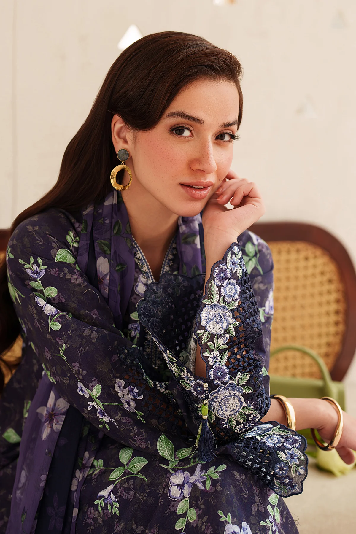 EMBROIDERED LAWN UF-4405 - Image 3