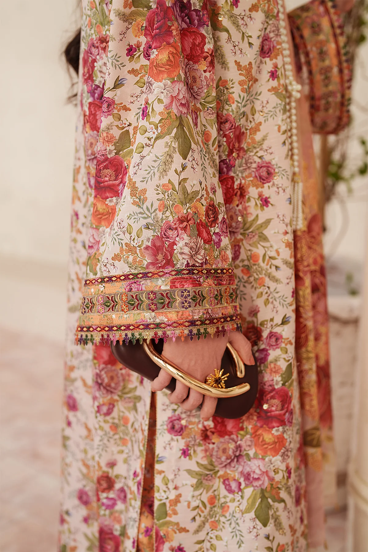 EMBROIDERED LAWN SF-4407 - Image 5