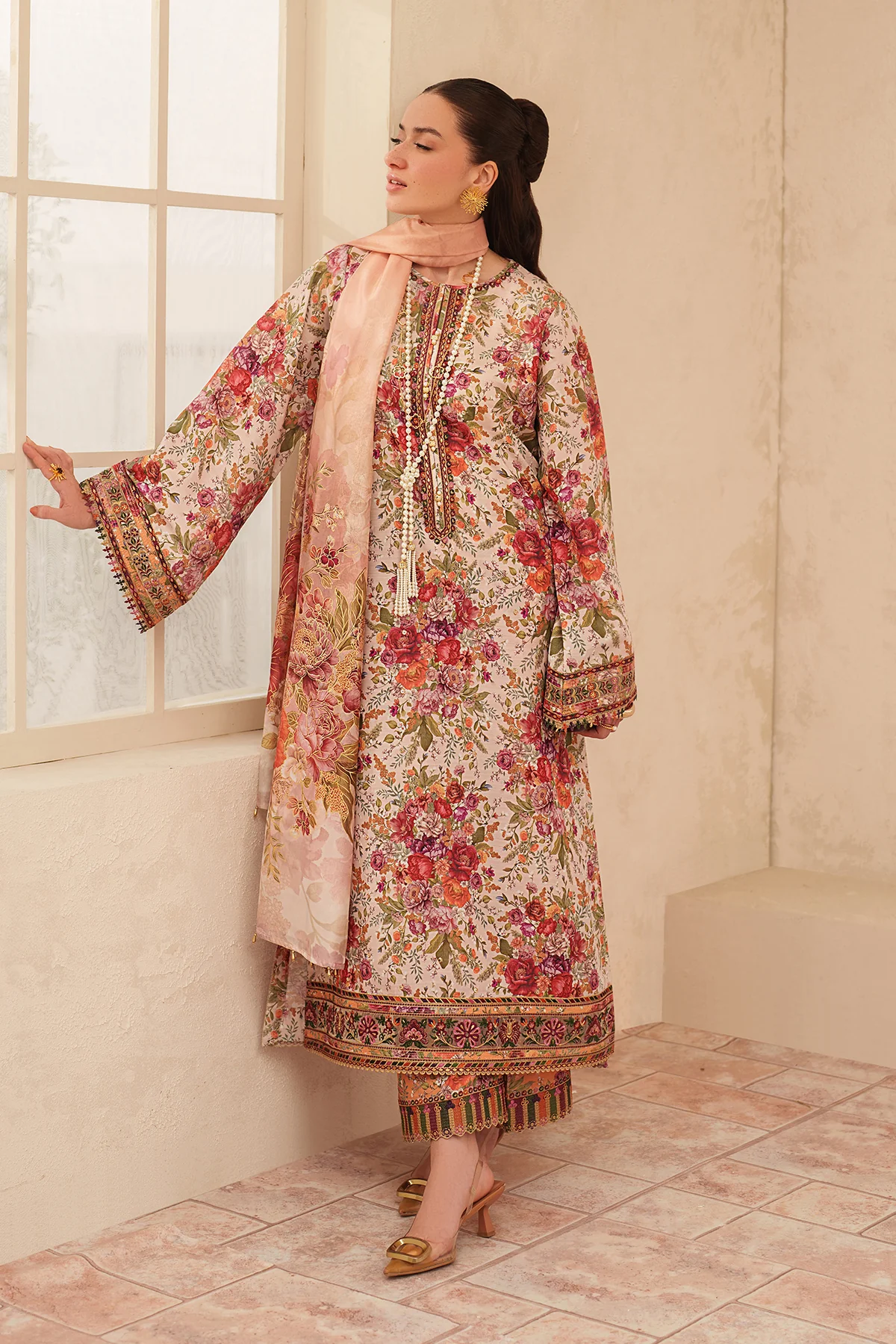 EMBROIDERED LAWN SF-4407 - Image 9