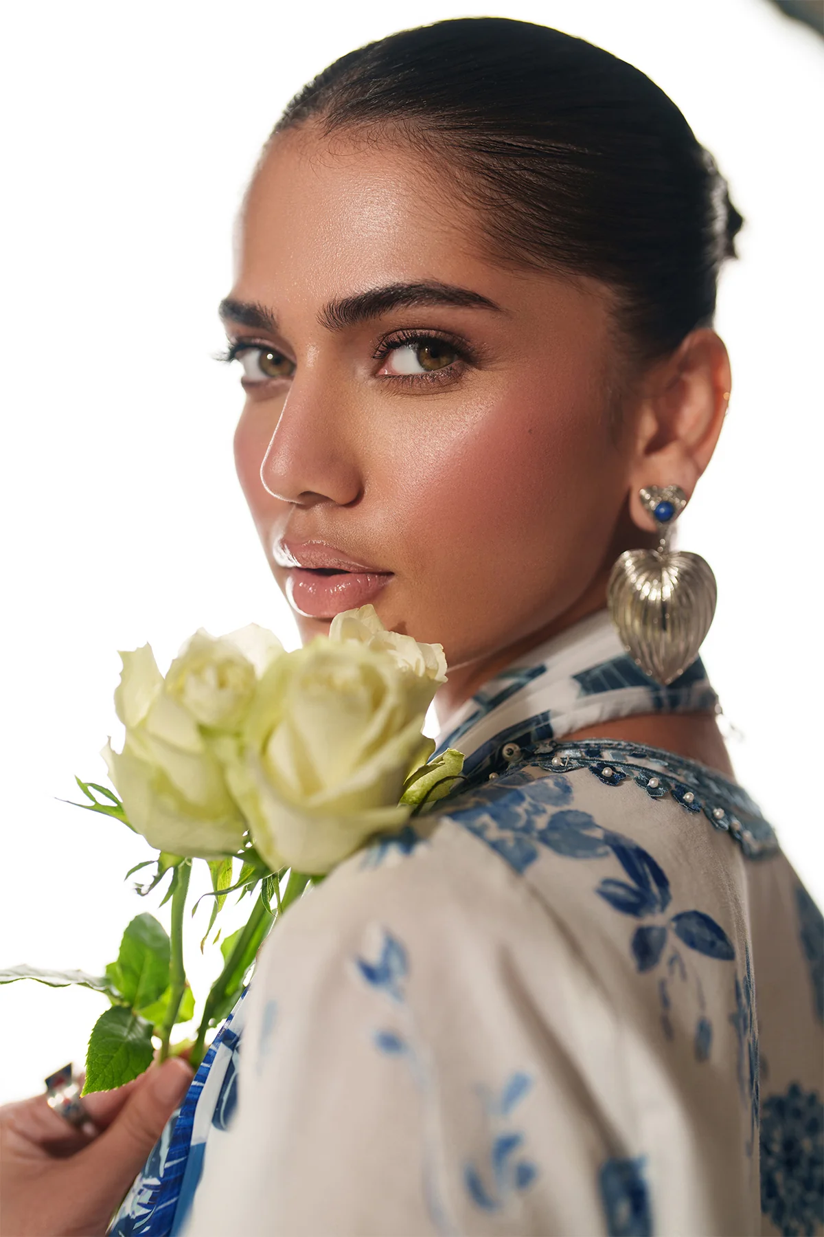 EMBROIDERED LAWN SF-4413 - Image 10