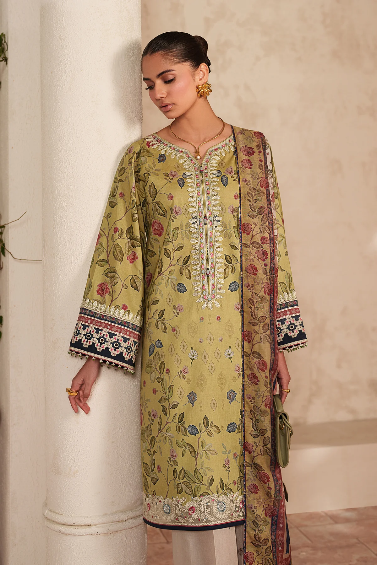 EMBROIDERED LAWN UF-4414 - Image 5