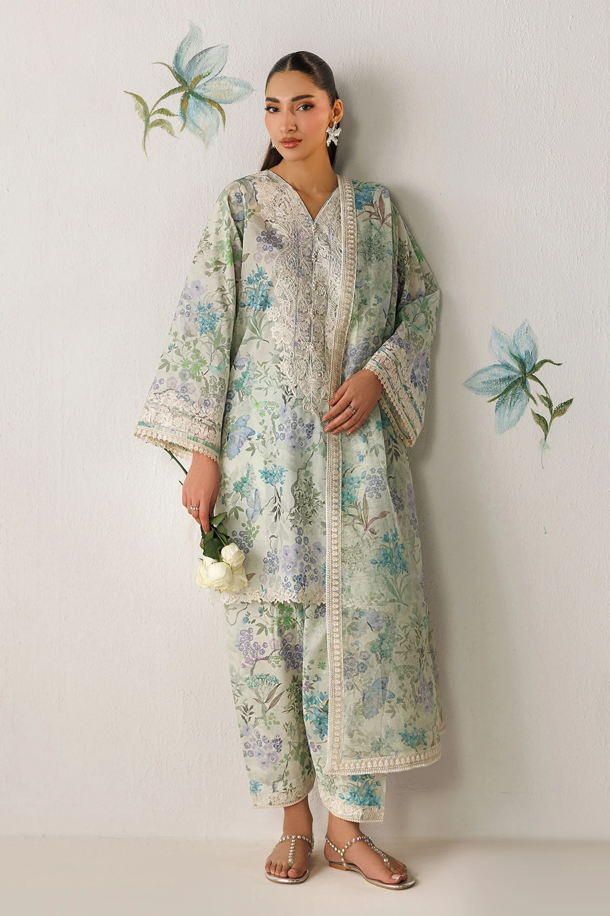 EMBROIDERED LAWN SF-4417 - Image 8