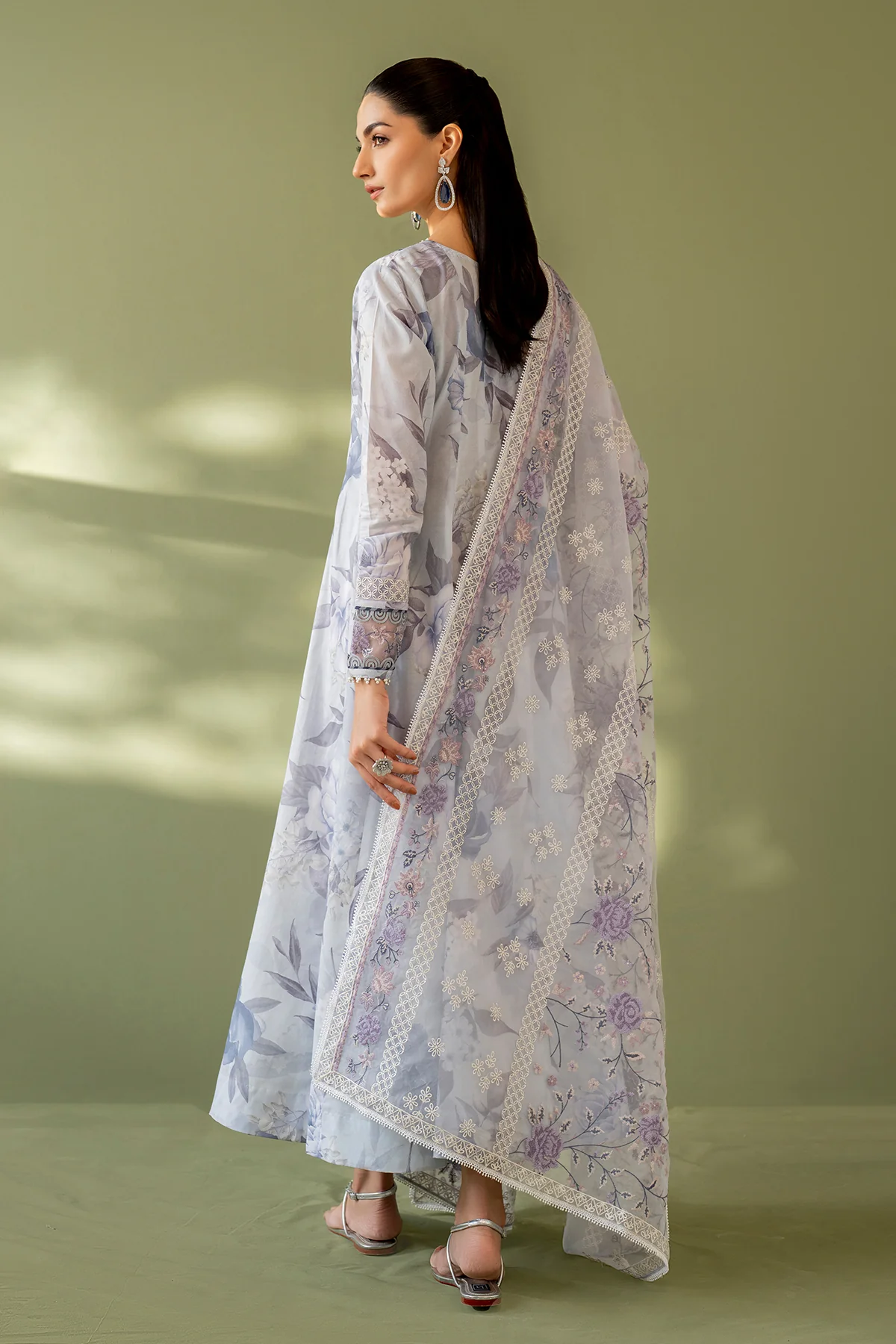 EMBROIDERED LAWN UF-4173 - Image 2