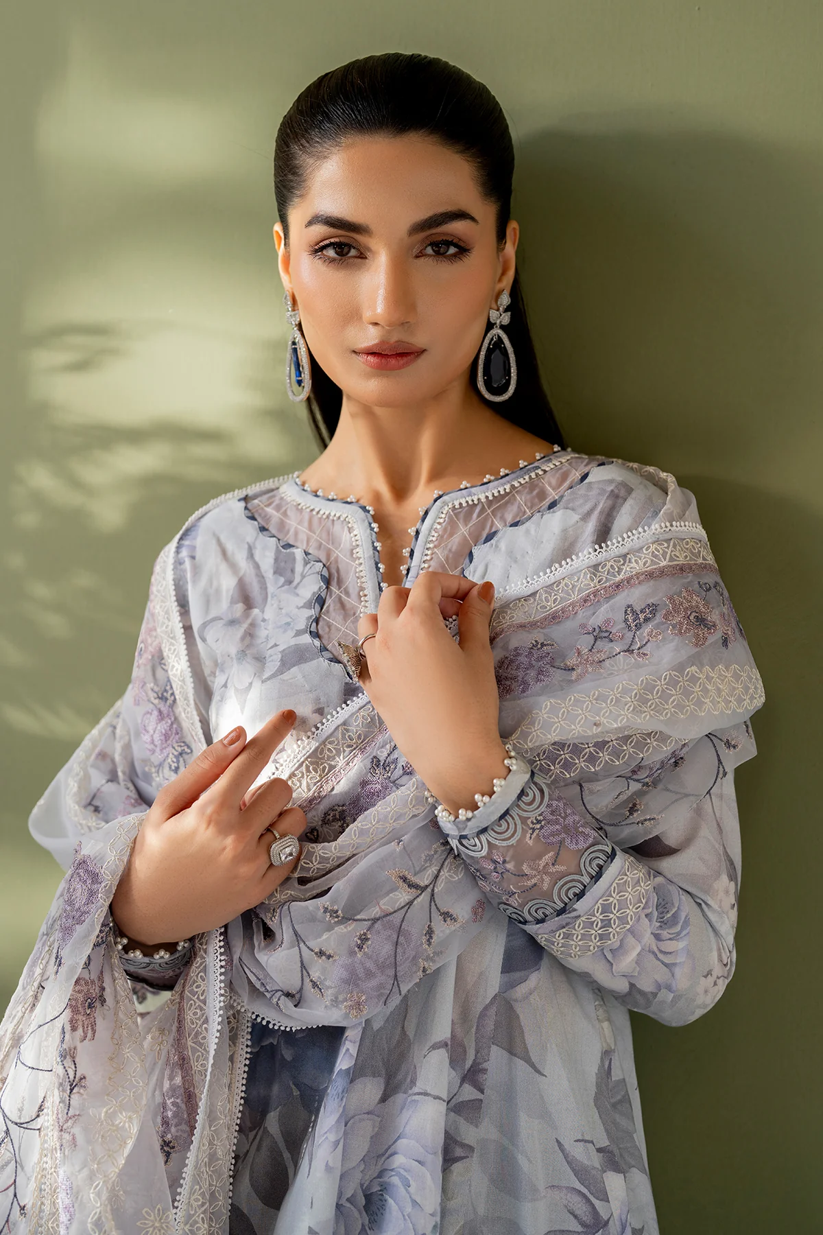 EMBROIDERED LAWN UF-4173 - Image 4