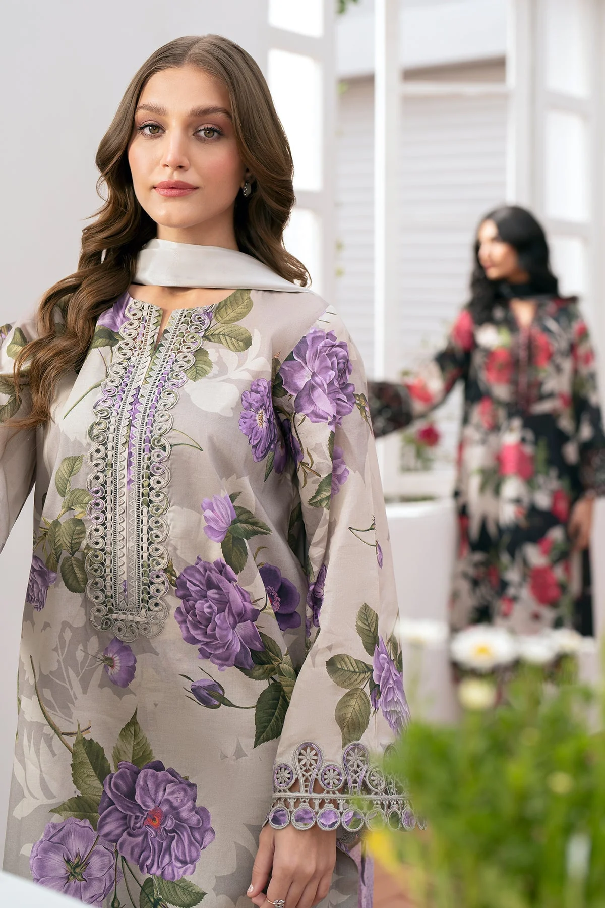 EMBROIDERED LAWN SF-532 - Image 6