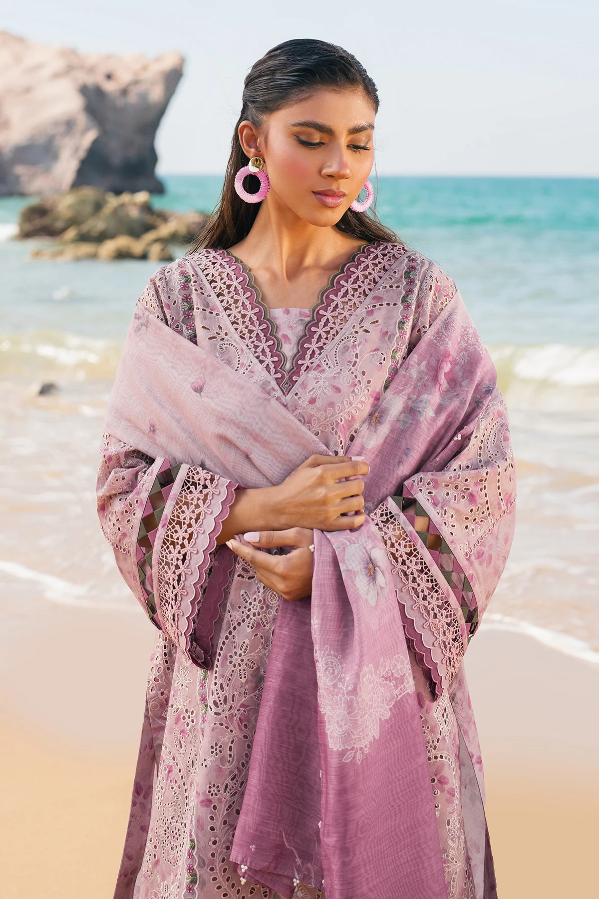 EMBROIDERED LAWN UF-4114 - Image 5