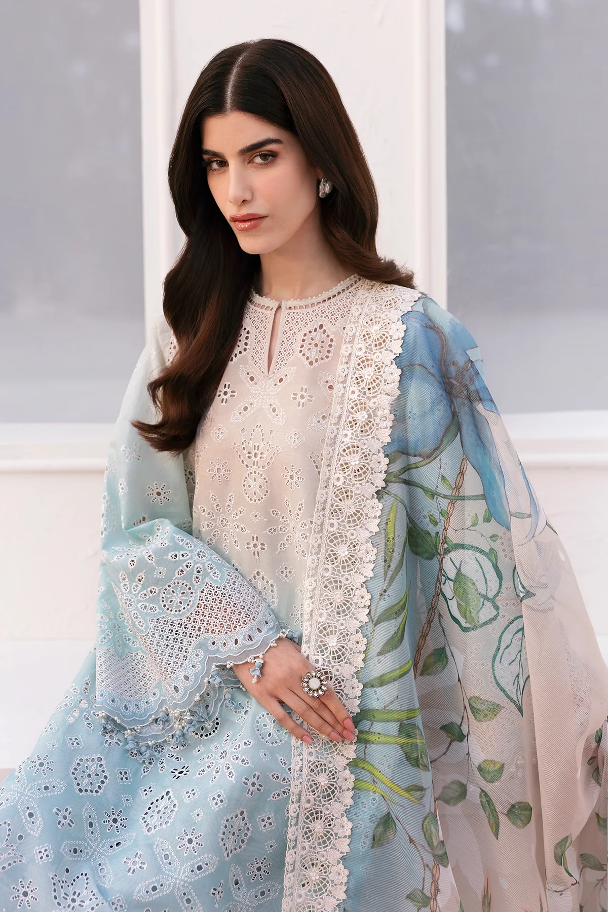 EMBROIDERED LAWN UF-4185 - Image 5