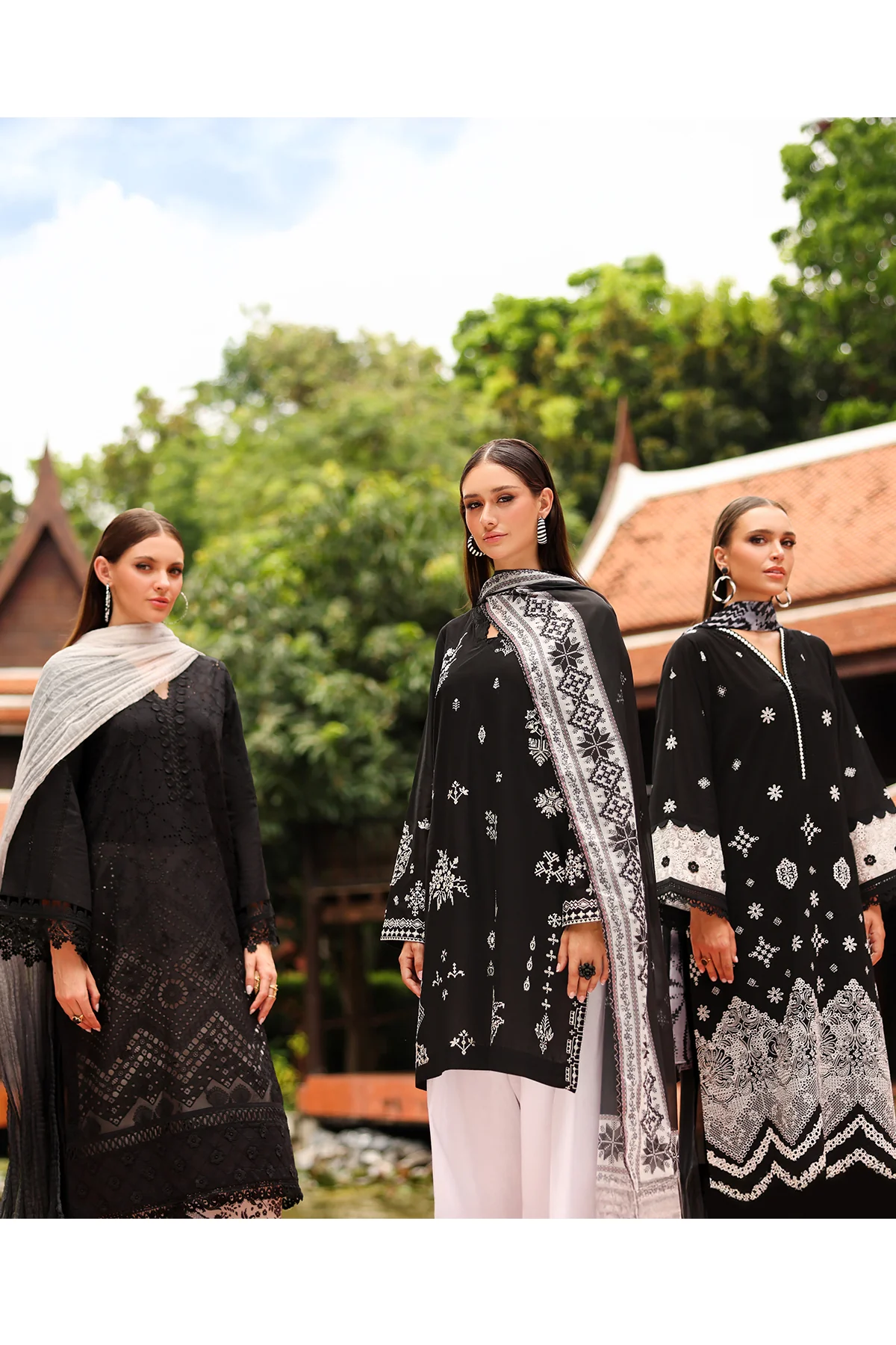 EMBROIDERED LAWN UF-4192 - Image 8