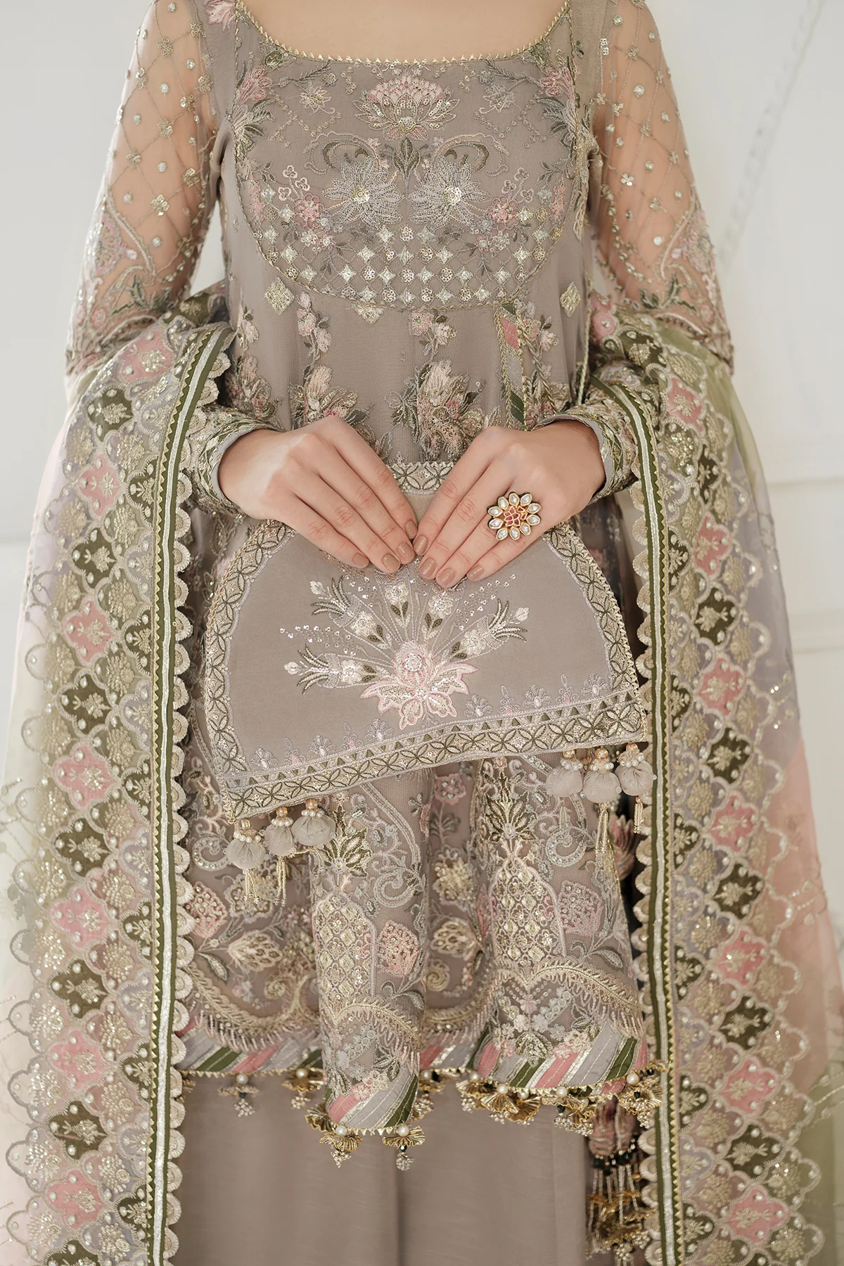 EMBROIDERED NET CH10-08 STITCHED - Image 12