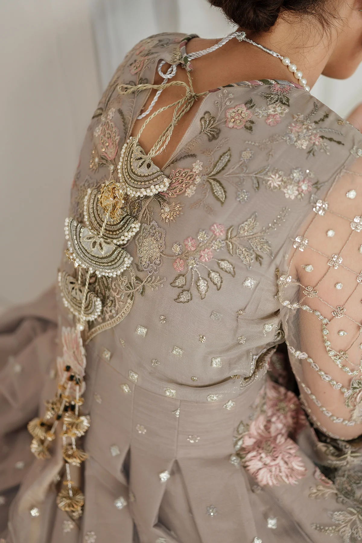 EMBROIDERED NET CH10-08 STITCHED - Image 9