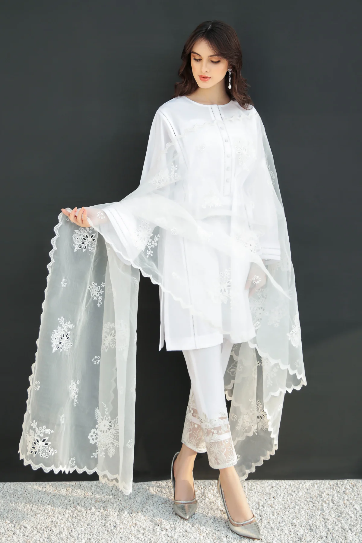 EMBROIDERED ORGANZA DUPATTA-31 - Image 2
