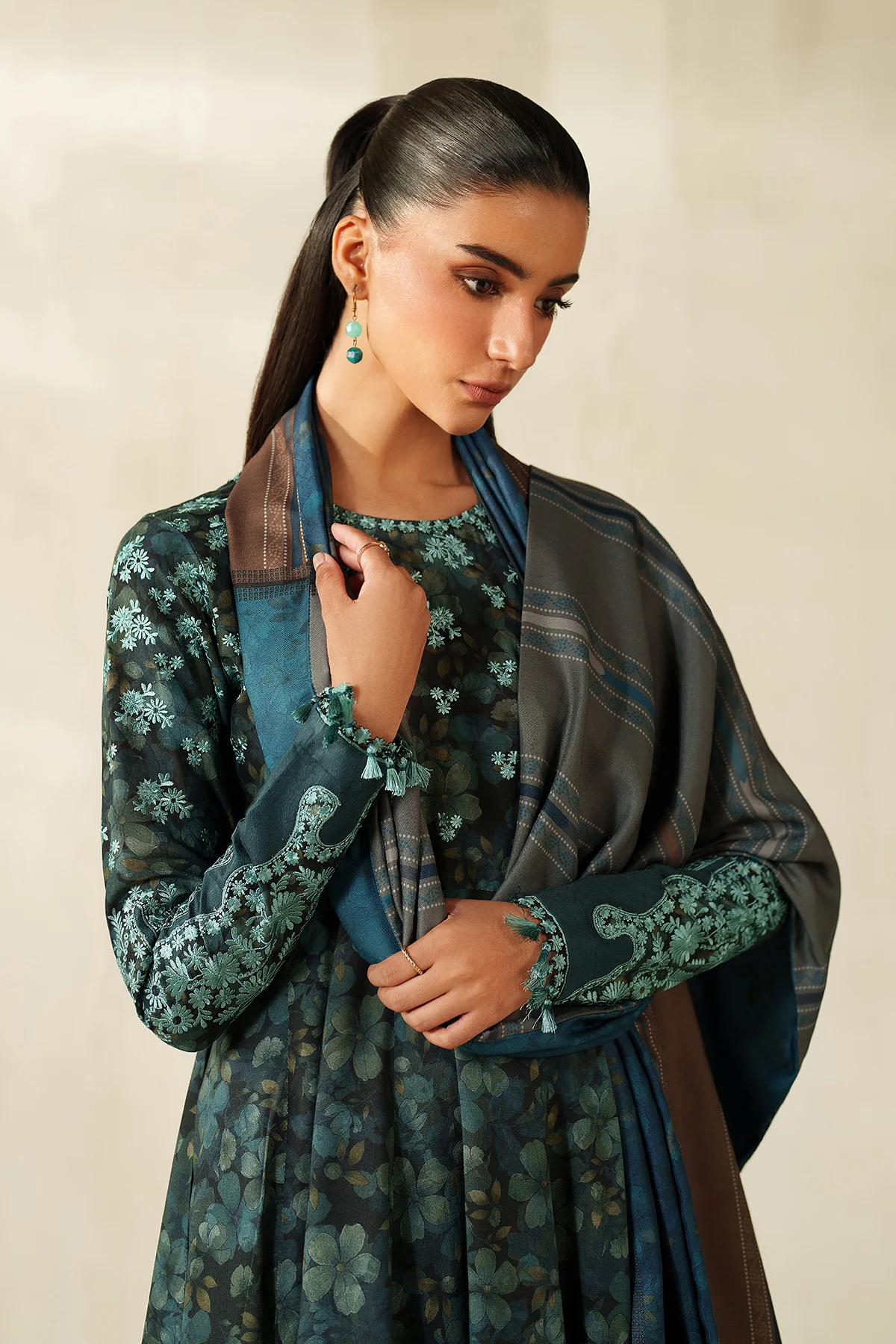 EMBROIDERED PRINTED KHADDAR PR-1231 - Image 3