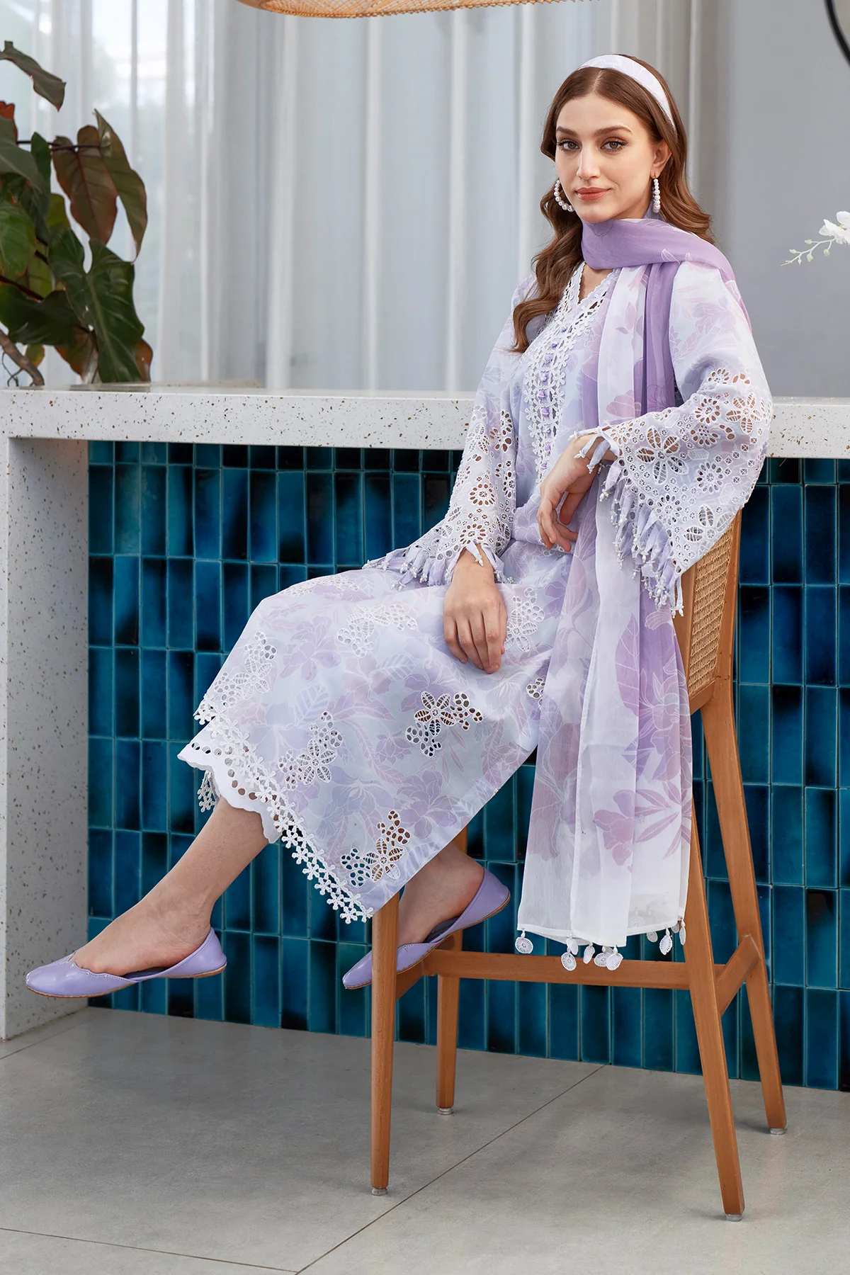EMBROIDERED PRINTED LAWN SF-4073 - Image 5