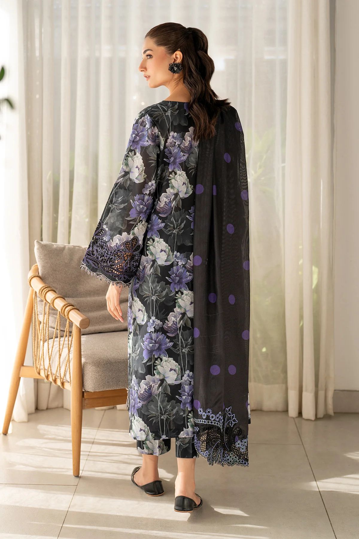 EMBROIDERED PRINTED LAWN SF-4093 - Image 2