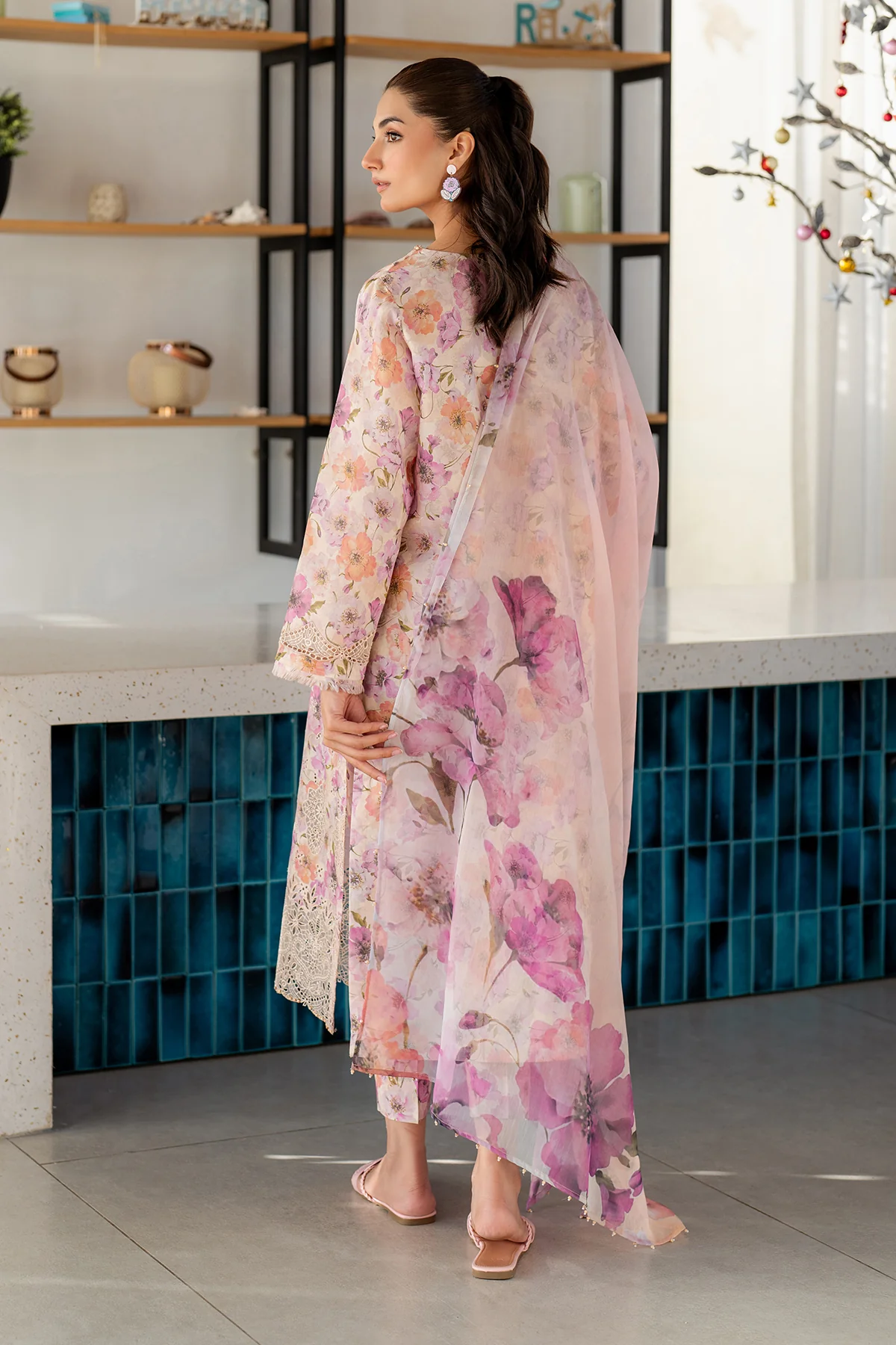 EMBROIDERED PRINTED LAWN SF-4099 - Image 2