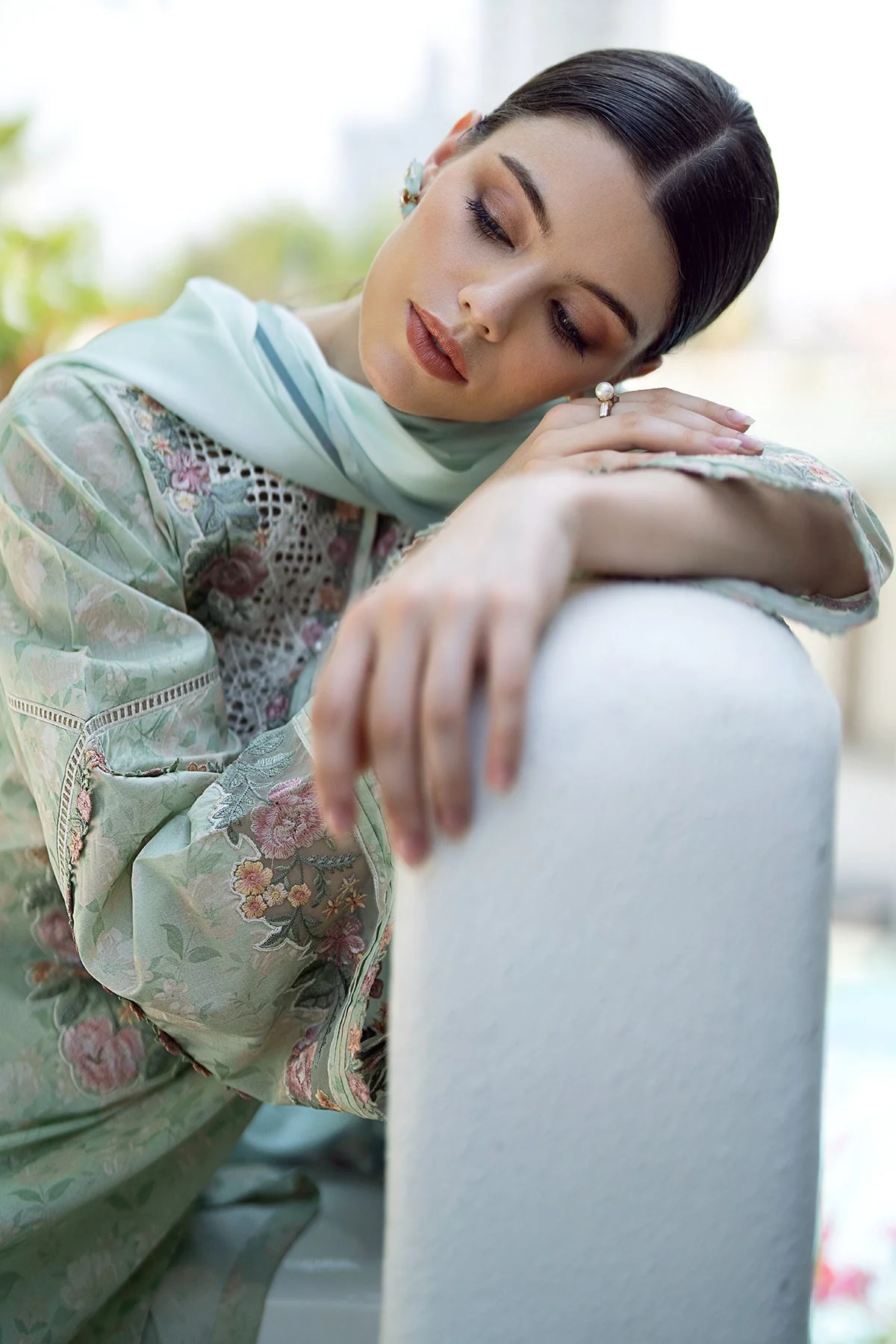 EMBROIDERED PRINTED LAWN SF-550 - Image 7