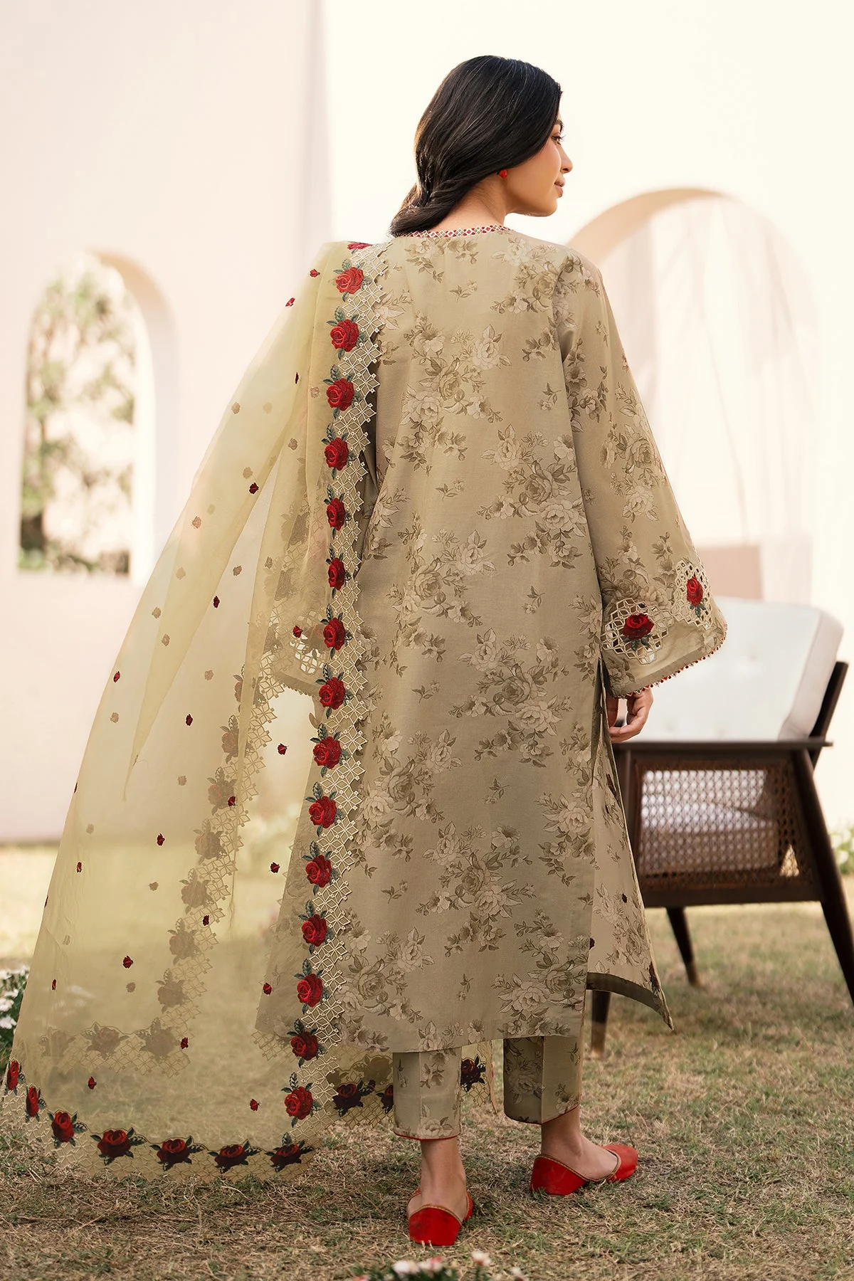 EMBROIDERED PRINTED LAWN SF-594 - Image 2