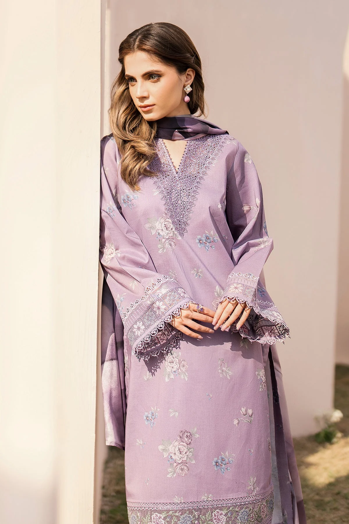 EMBROIDERED PRINTED LAWN SF-600 - Image 6