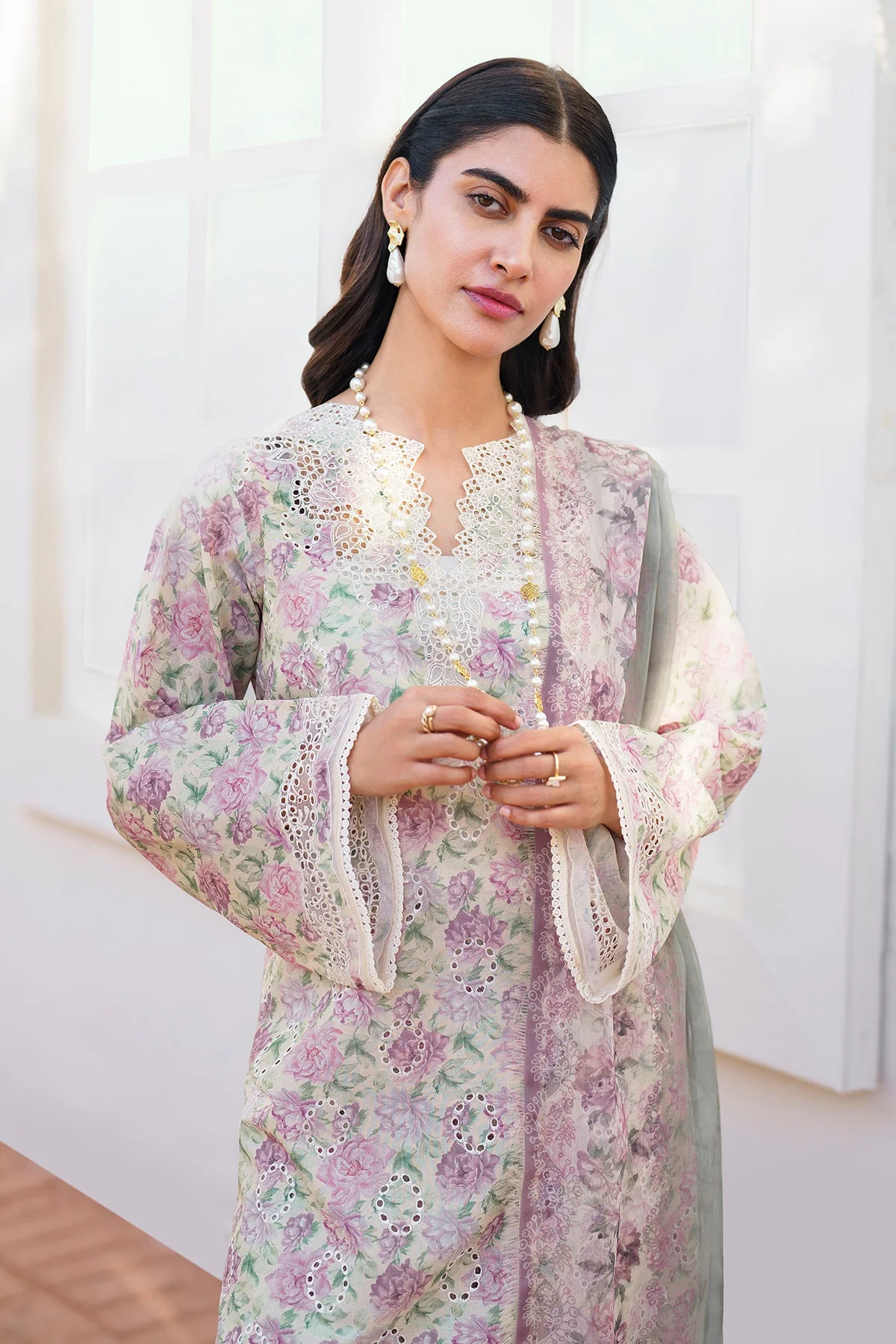 EMBROIDERED PRINTED LAWN SF-638 - Image 4