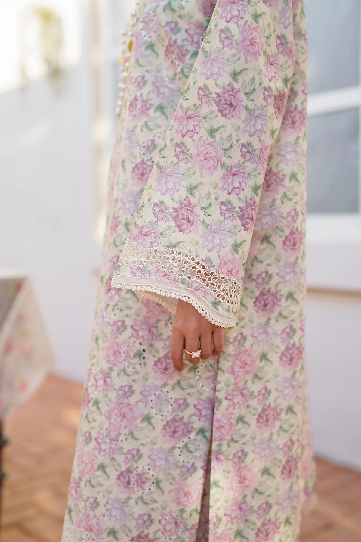 EMBROIDERED PRINTED LAWN SF-638 - Image 6