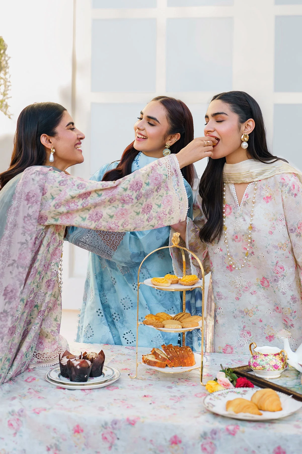 EMBROIDERED PRINTED LAWN SF-638 - Image 9