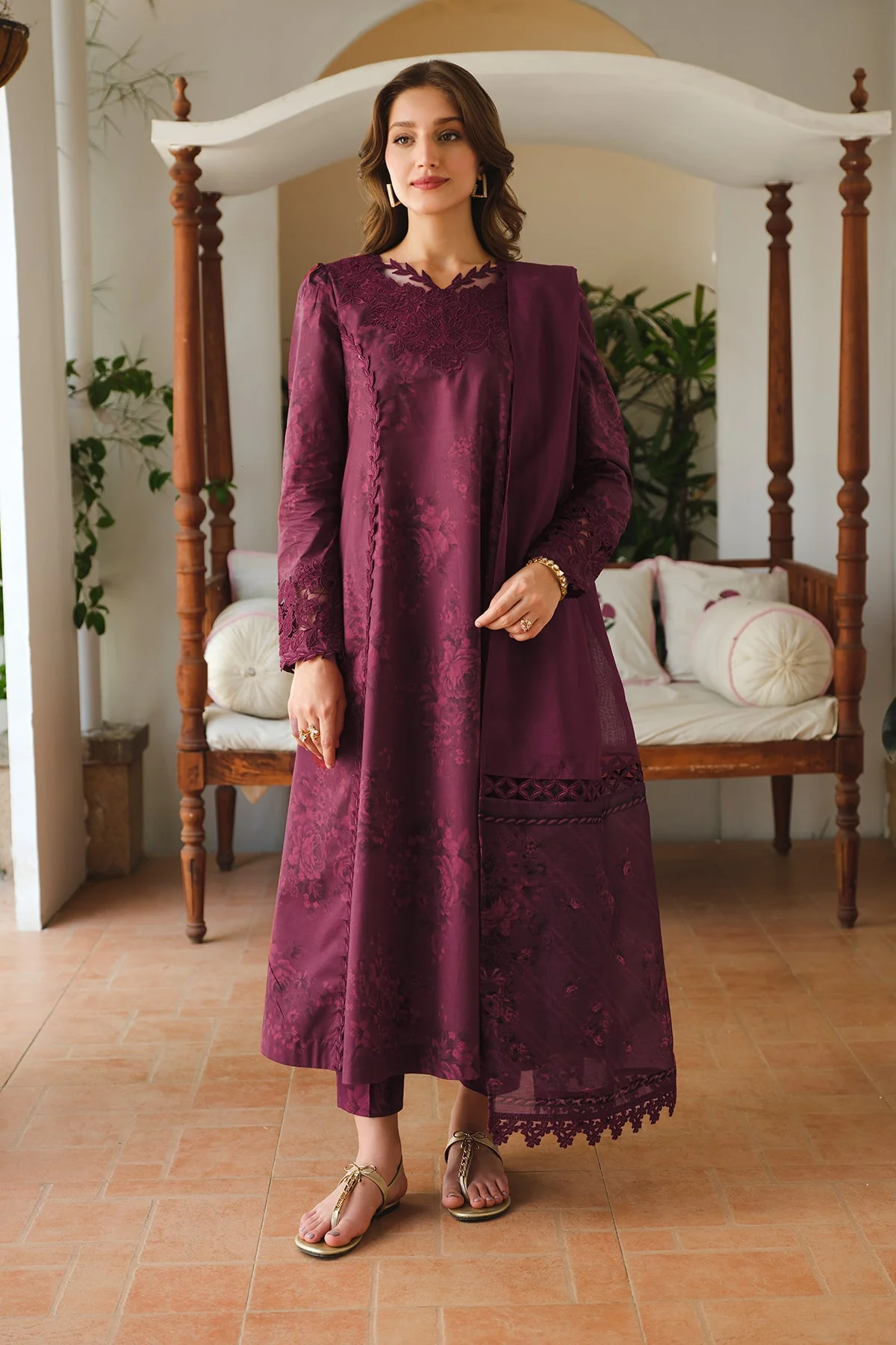 EMBROIDERED PRINTED LAWN SF-645 - Image 2