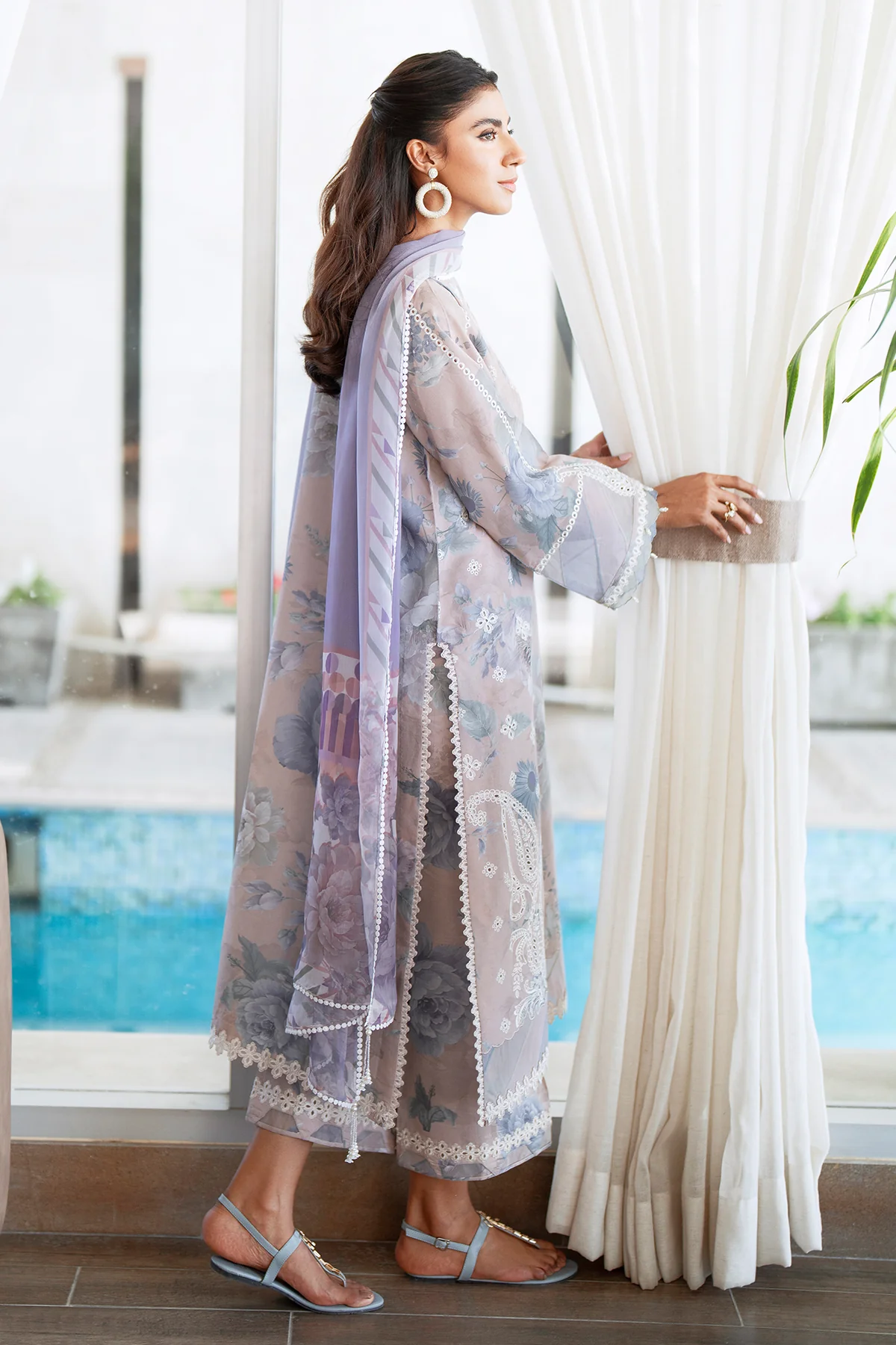 EMBROIDERED PRINTED LAWN UF-4079 - Image 5