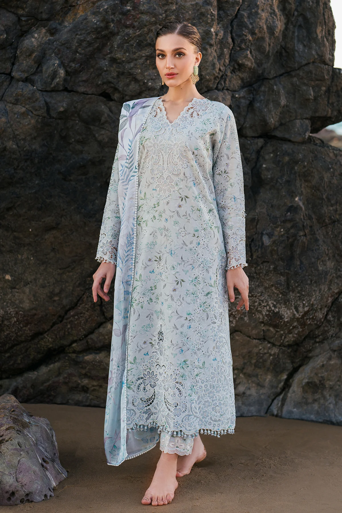 EMBROIDERED PRINTED LAWN UF-4129 - Image 6