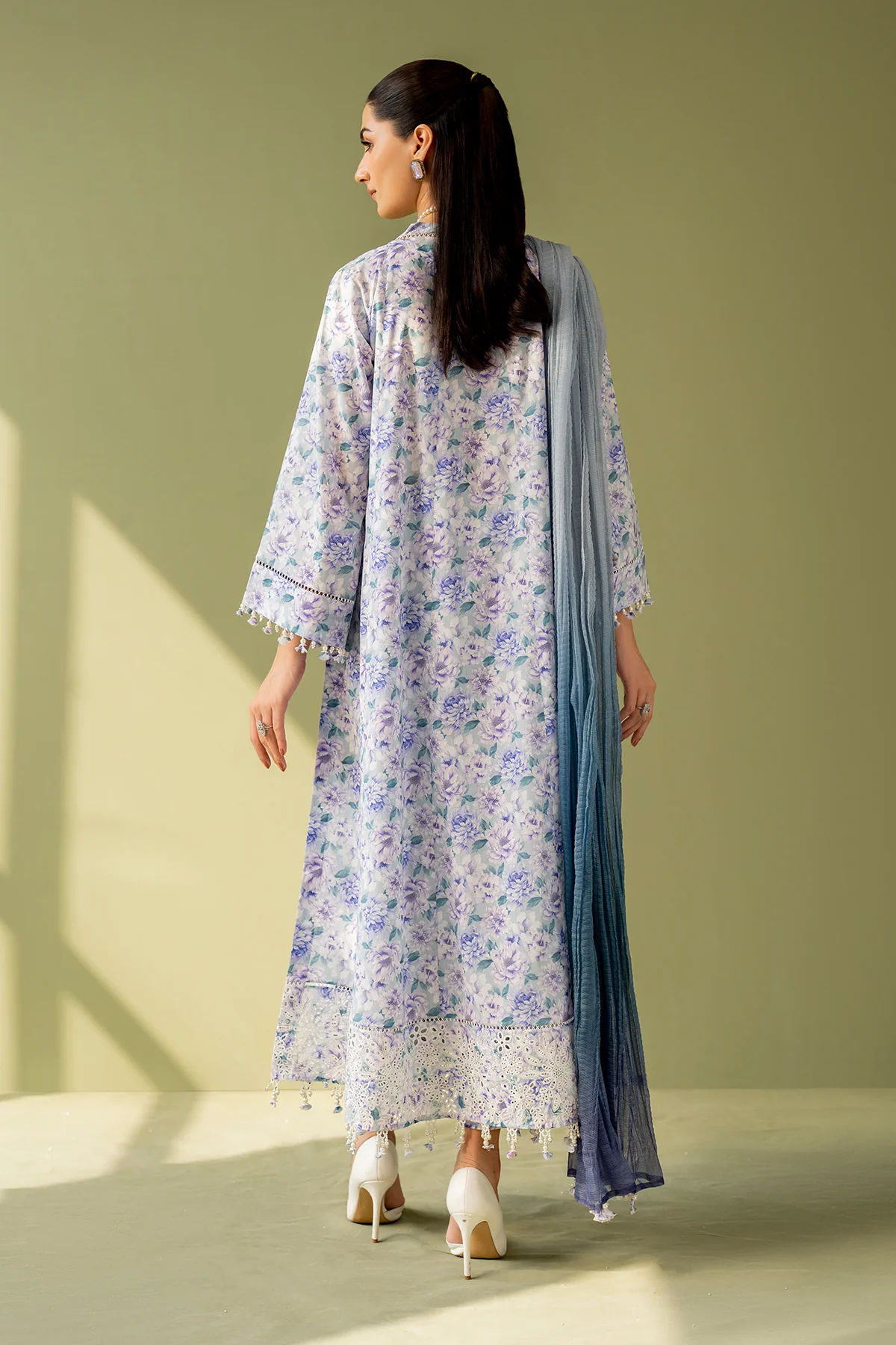 EMBROIDERED PRINTED LAWN UF-4167 - Image 2