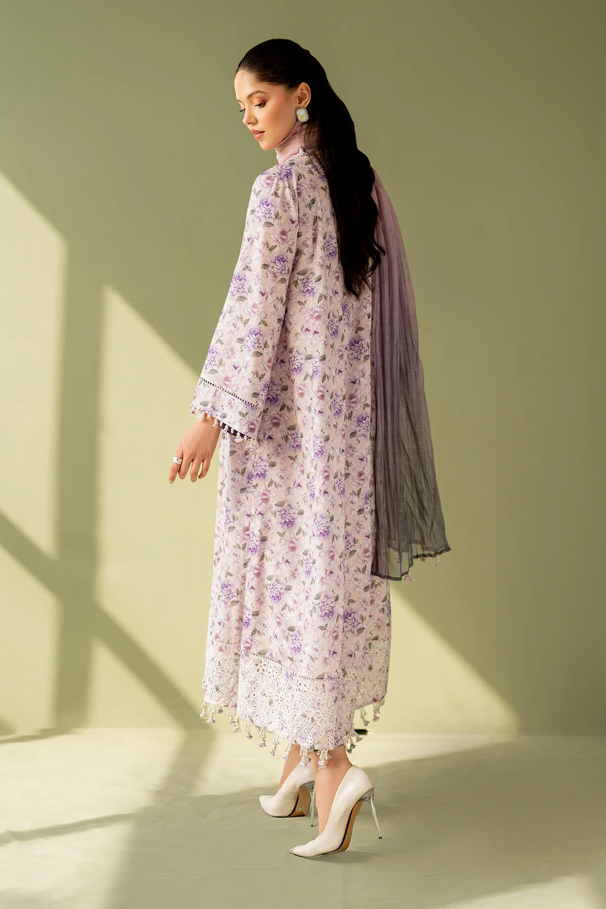 EMBROIDERED PRINTED LAWN UF-4168 - Image 3