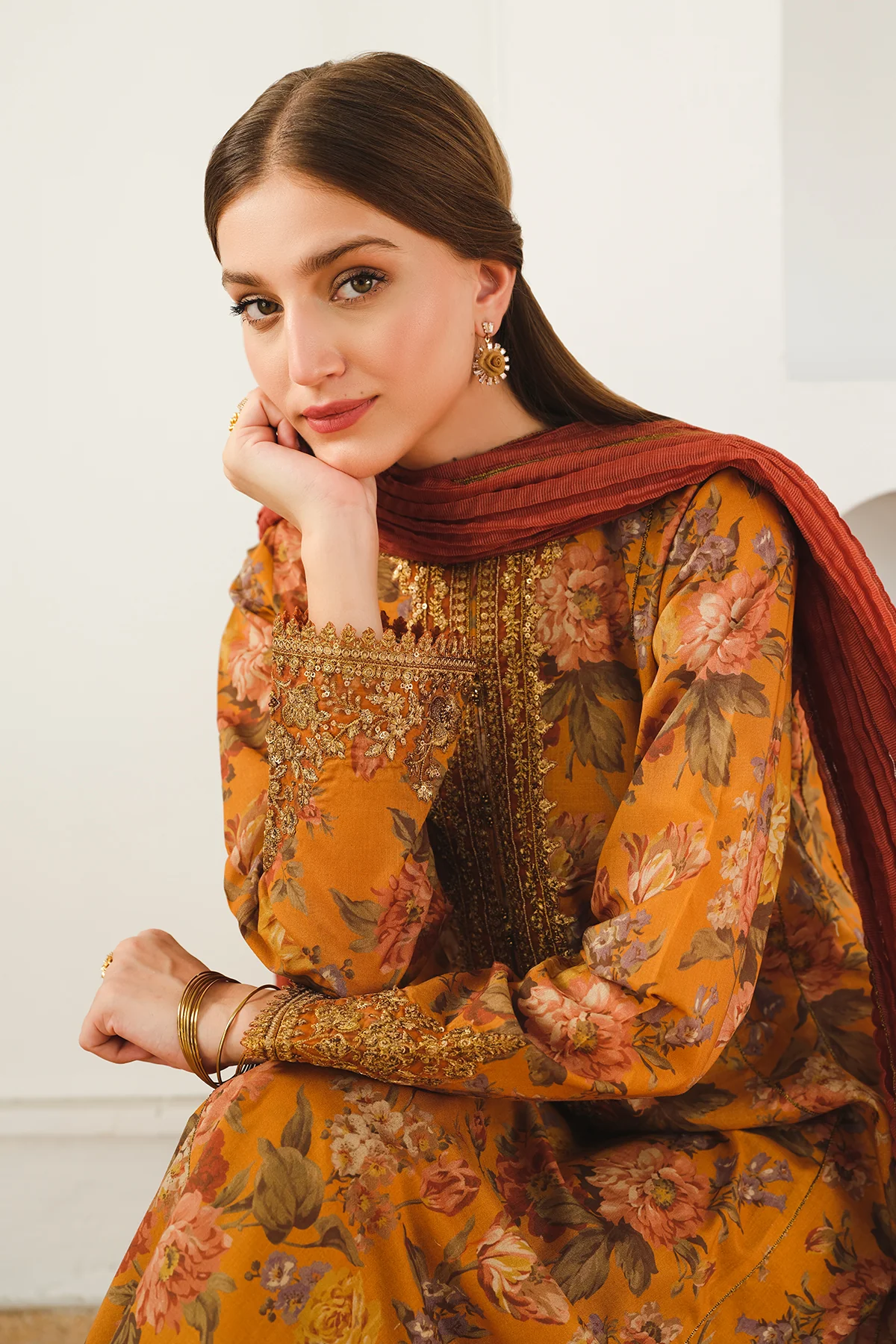 EMBROIDERED PRINTED LAWN UF-653 - Image 5