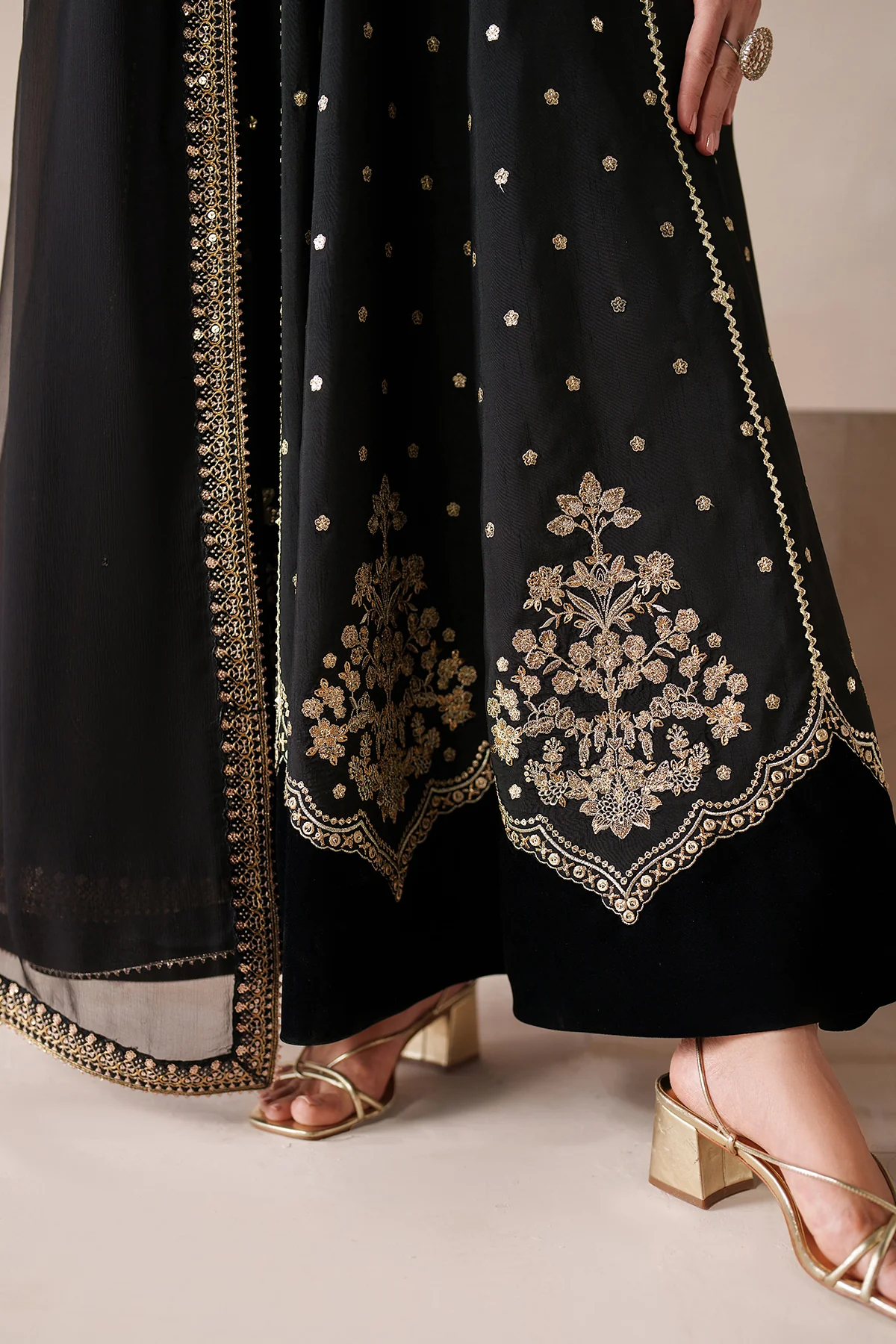 EMBROIDERED RAW SILK PR-1202 - Image 4