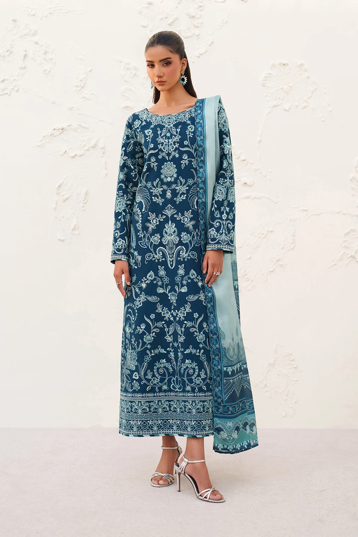 EMBROIDERED RAW SILK SF-4384