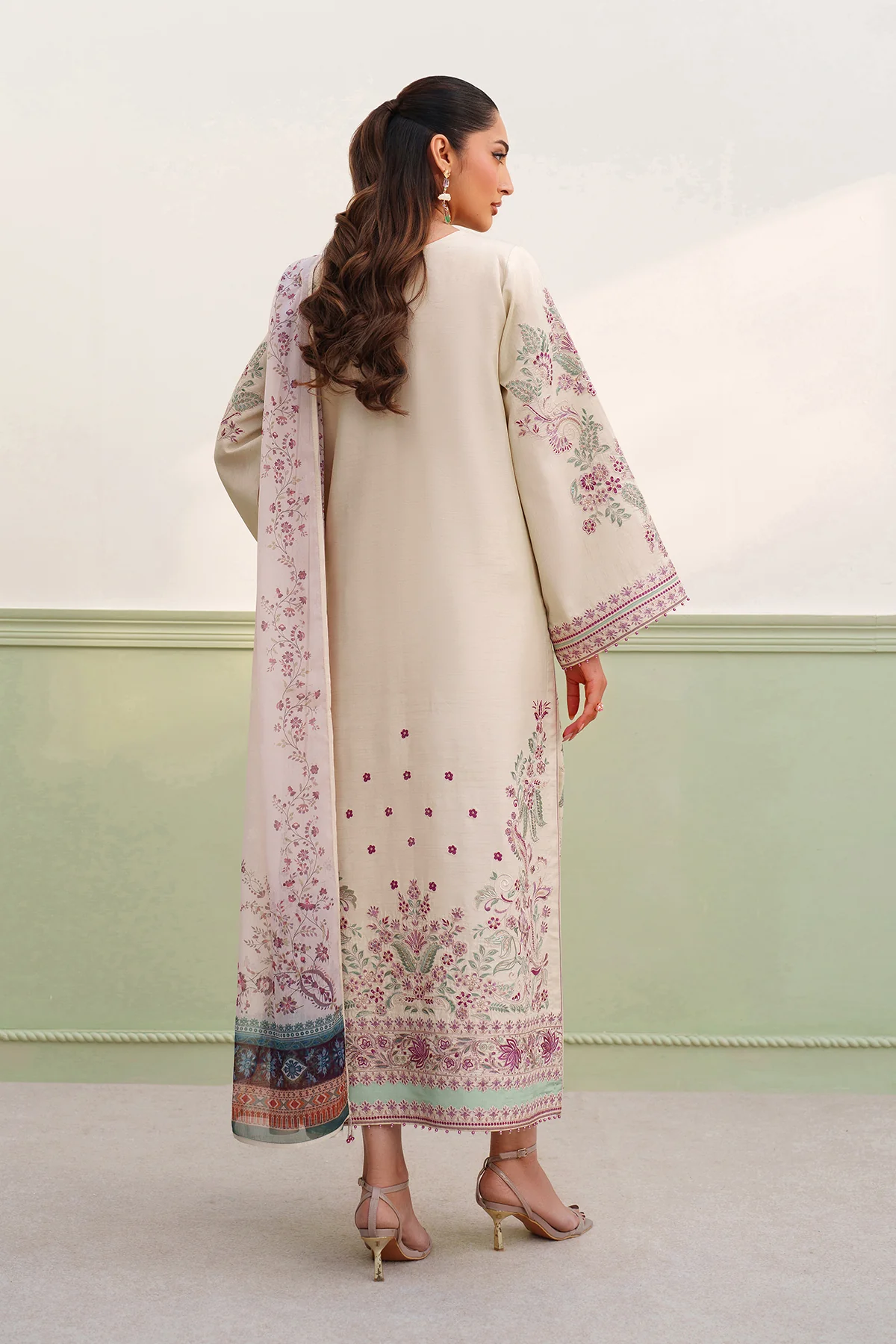 EMBROIDERED RAW SILK SF-4385 - Image 2