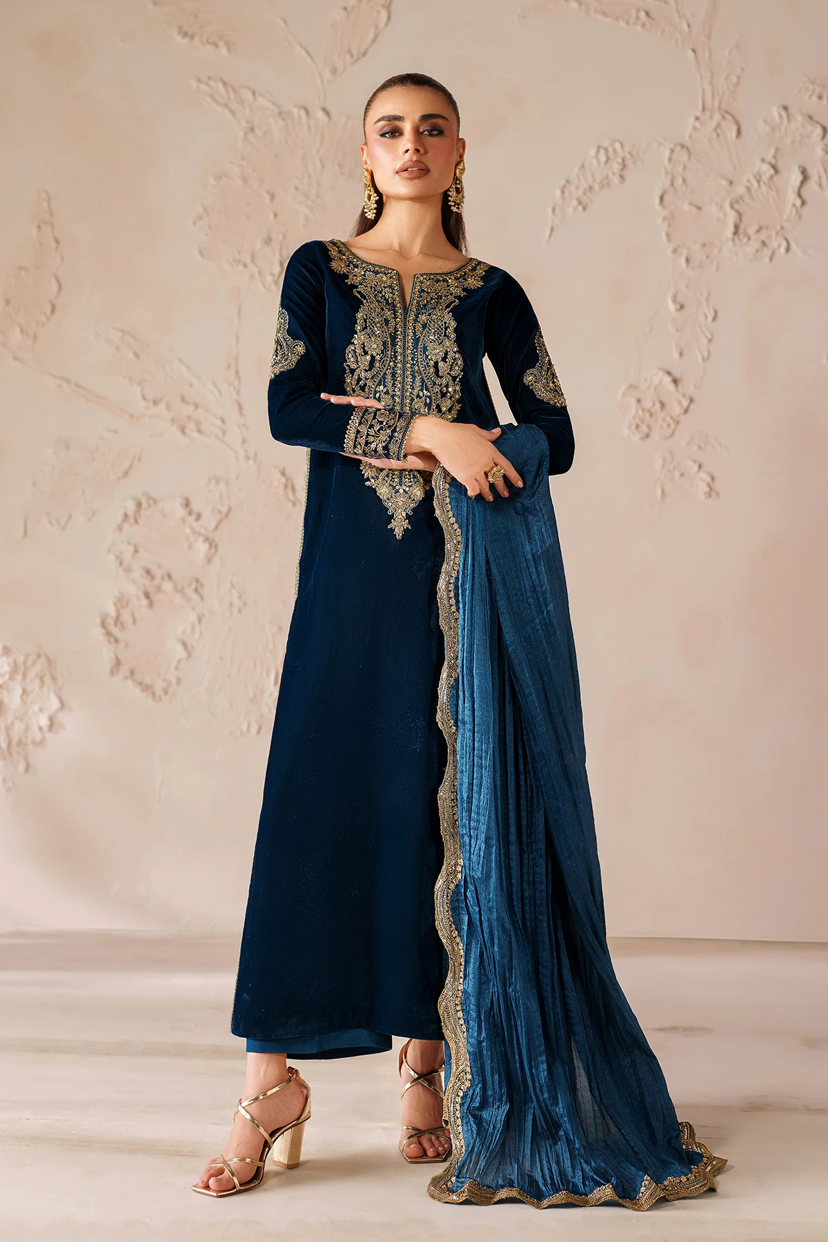 EMBROIDERED VELVET PR-1206 - Image 3
