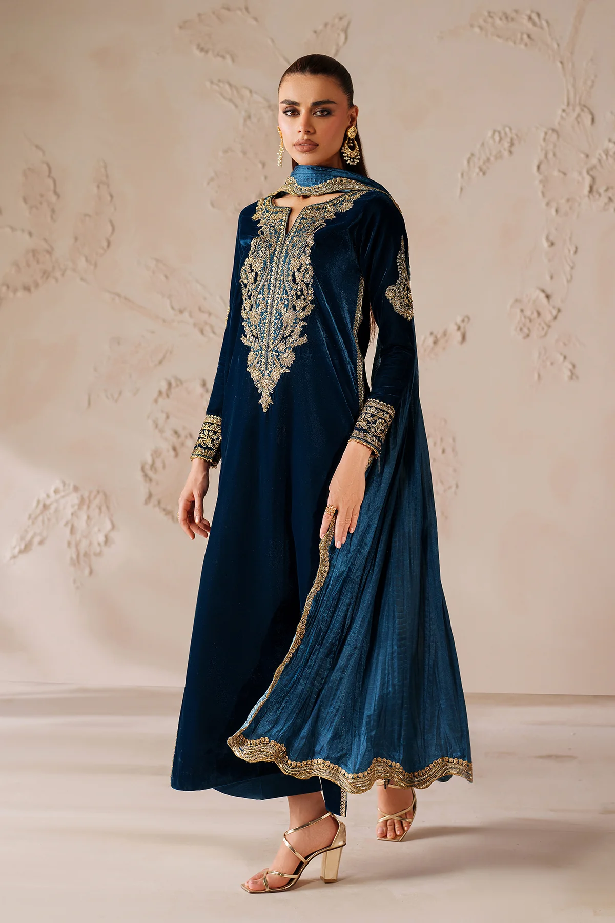 EMBROIDERED VELVET PR-1206 - Image 4