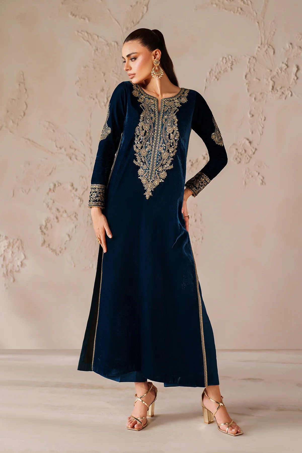 EMBROIDERED VELVET PR-1206 - Image 6