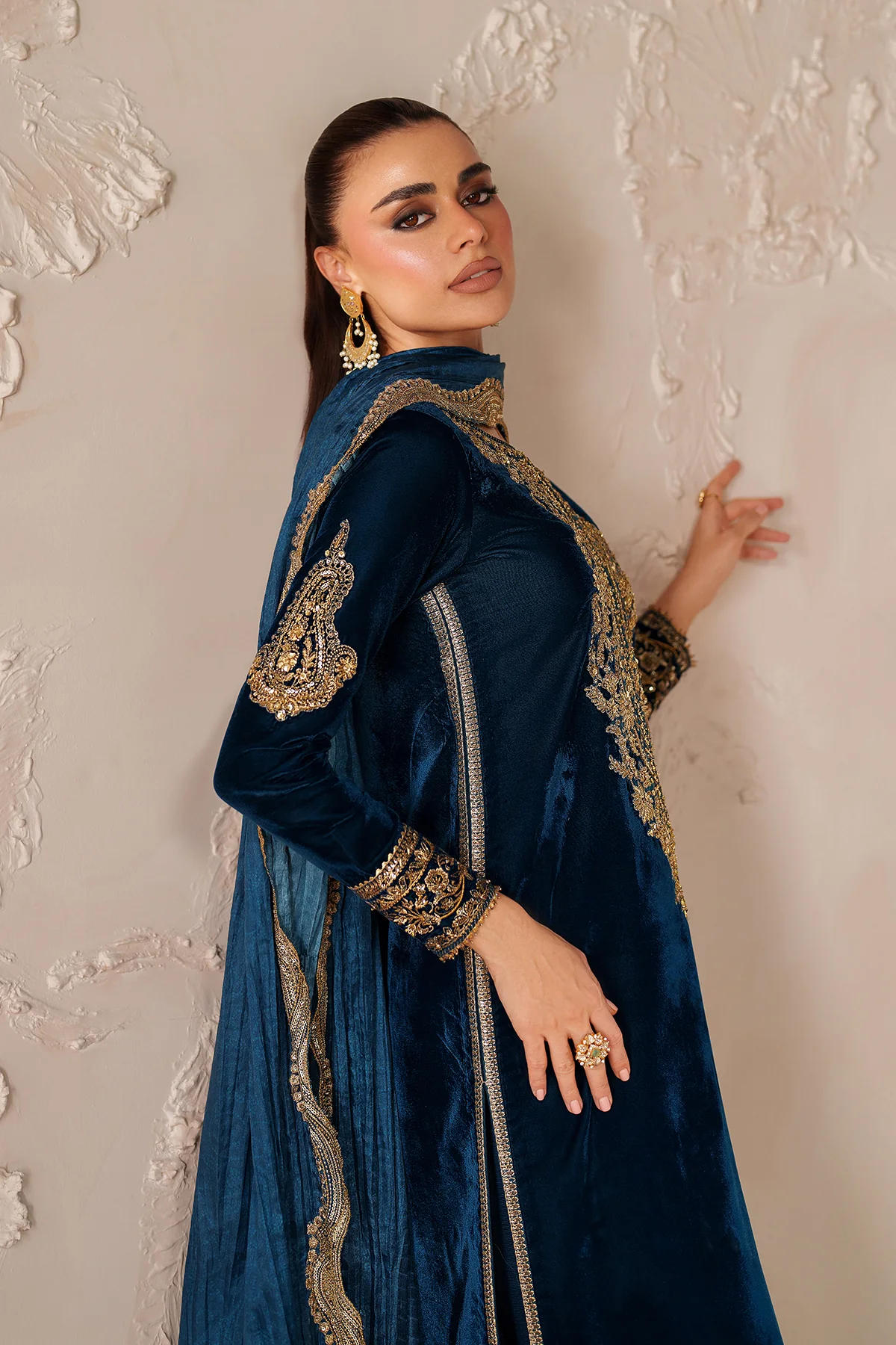 EMBROIDERED VELVET PR-1206 - Image 7