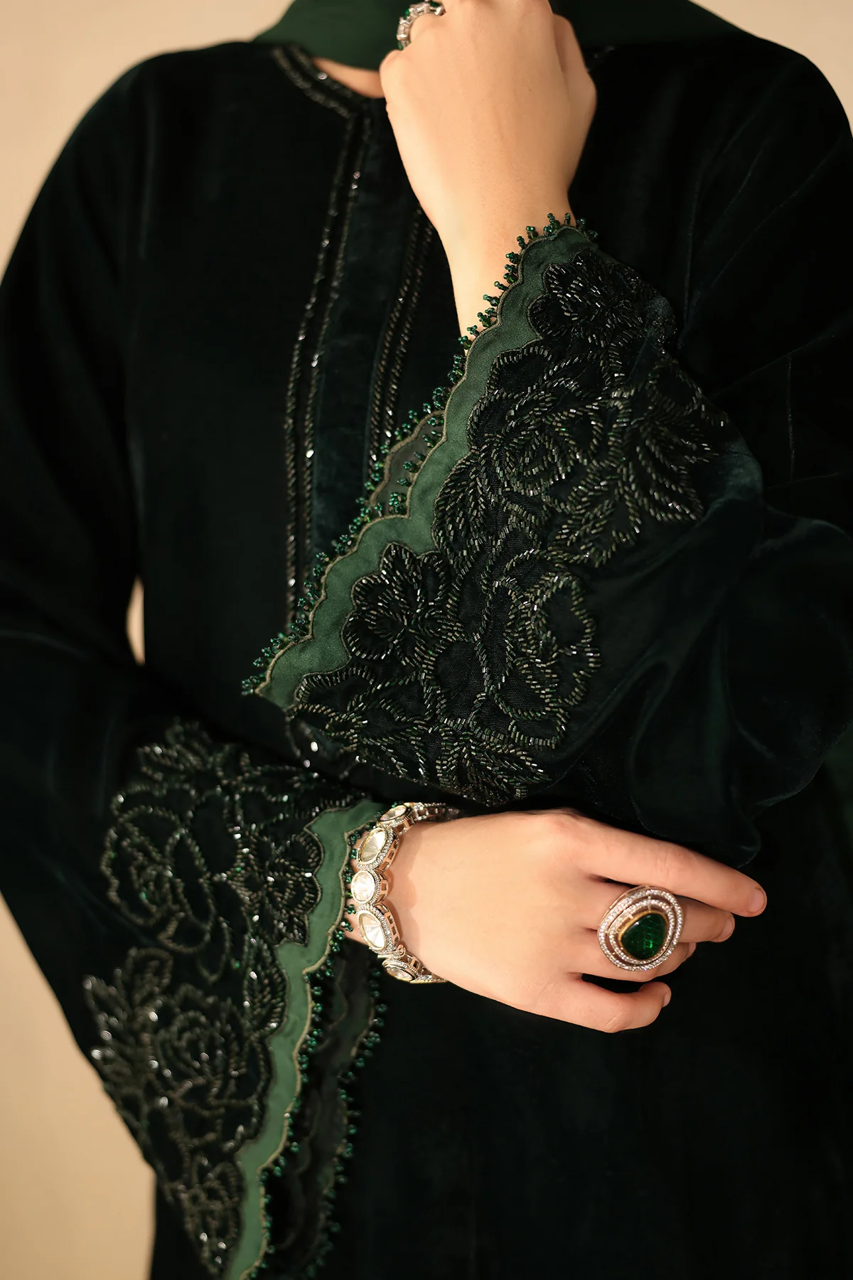 EMBROIDERED VELVET PR-1223 - Image 4