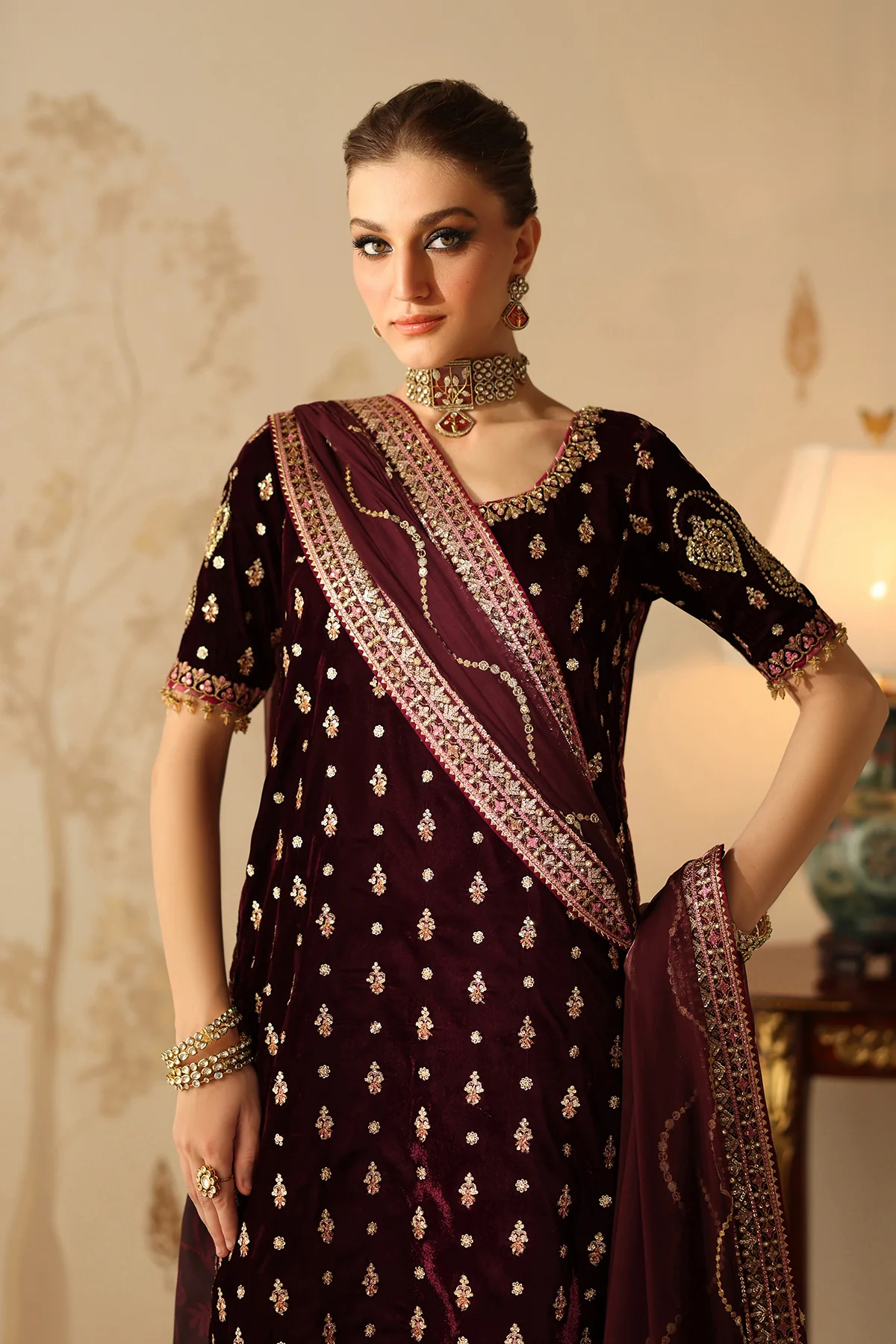EMBROIDERED VELVET SF-4313 - Image 4