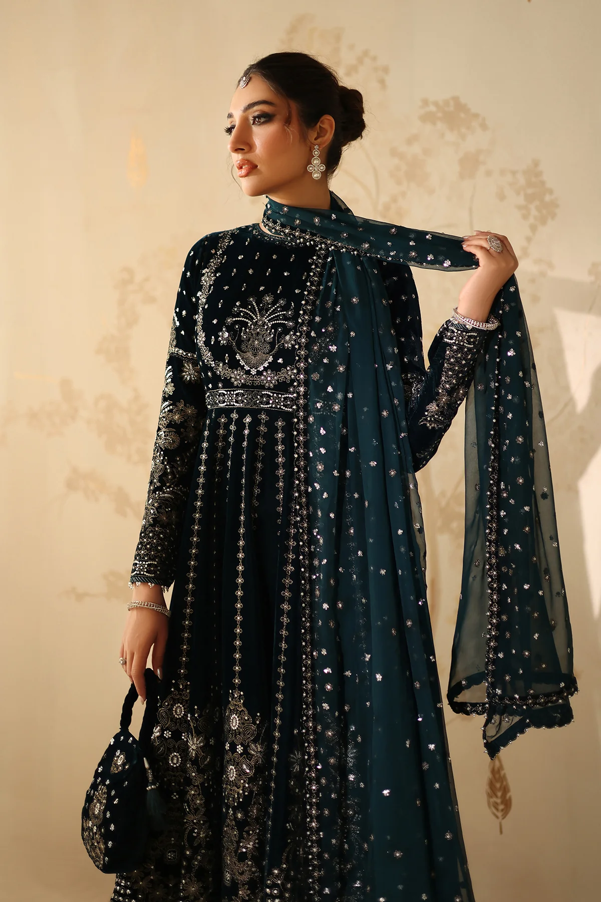 EMBROIDERED VELVET SF-4318 - Image 3