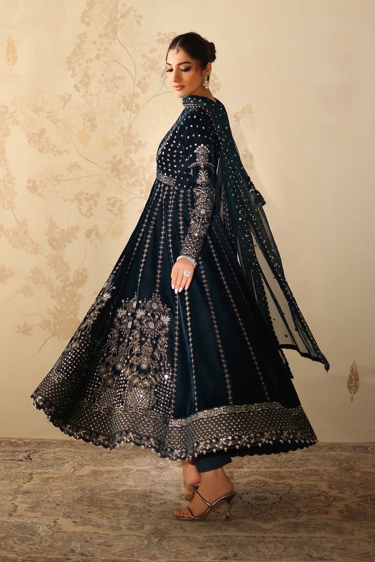 EMBROIDERED VELVET SF-4318 - Image 6