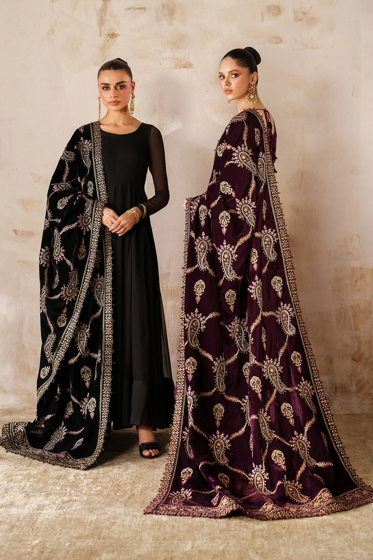 EMBROIDERED VELVET SHAWL VS-61 - Image 6