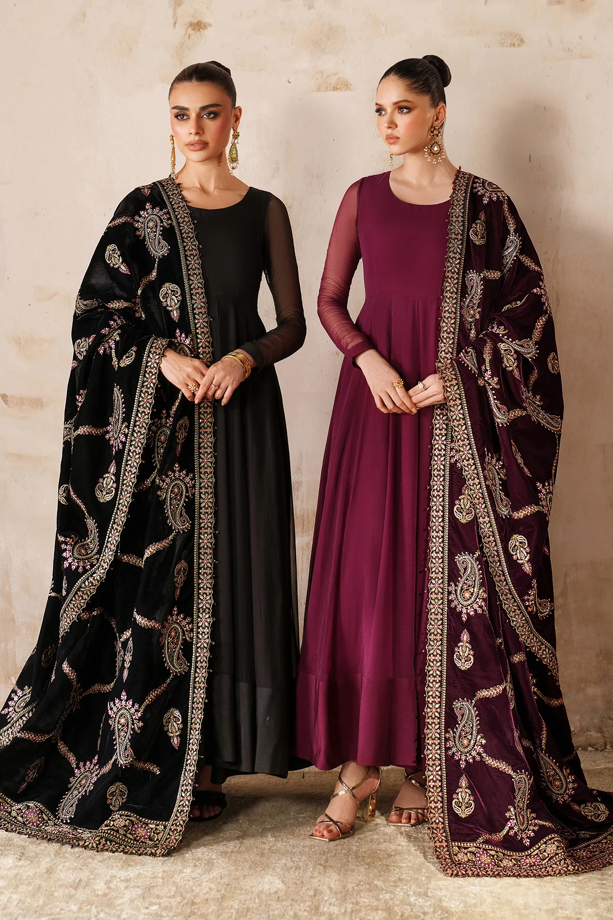 EMBROIDERED VELVET SHAWL VS-61 - Image 7