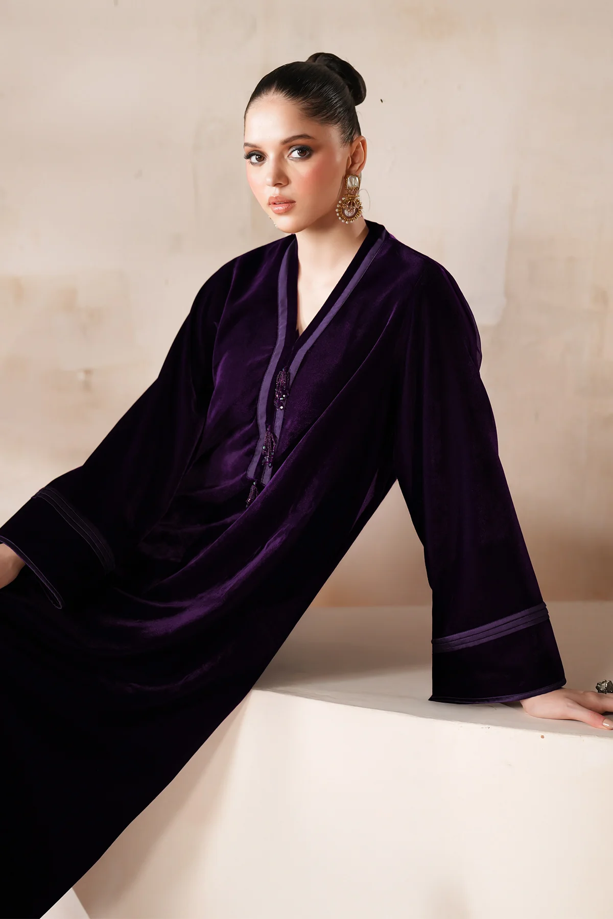 SOLID VELVET SUIT EN-1228 - Image 4